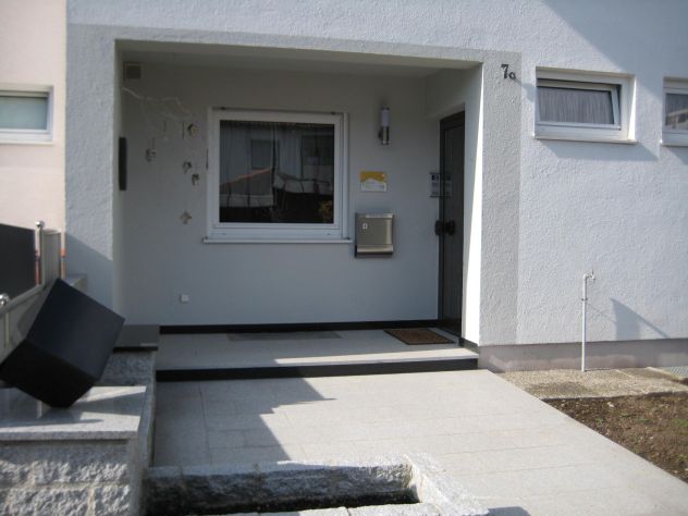 Eingang - hier klicken